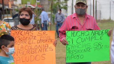 Photo of Con pancartas reciben a Chucho en la Insurgentes