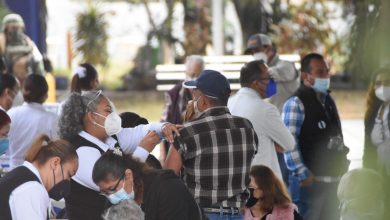 Photo of Población desesperada busca vacuna antiCOVID de manera irregular
