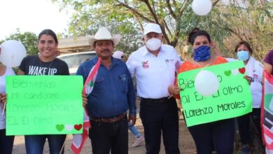 Photo of Con pancartas reciben a Lorenzo Morales en comunidad de Güémez