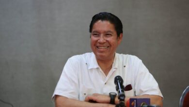 Photo of Rodolfo González levanta la mano para la gubernatura