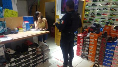 Photo of Policías cuidan “compras navideñas”
