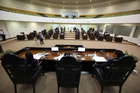 Rechaza Congreso reforma sobre regidurías pluris