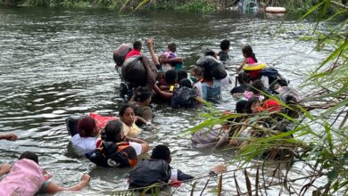 Photo of La tragedia humana, más de 30 mil migrantes “estancados”