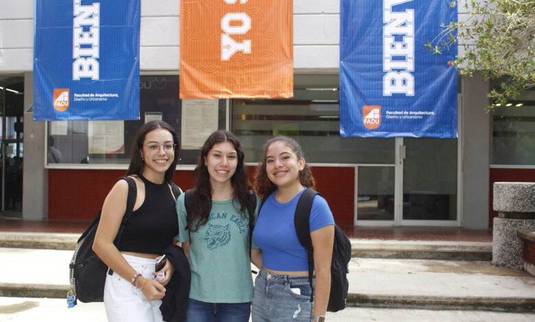 El rector Guillermo Mendoza presentó “Vida UAT: Tu Experiencia Universitaria”, como parte de la bienvenida a estudiantes de nuevo ingreso
