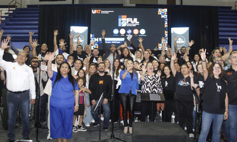 Cierra UAT con éxito la Feria Universitaria del Libro 2023, vento que tuvo como marco un extraordinario concierto presentado por la Orquesta Sinfónica (OSUAT)