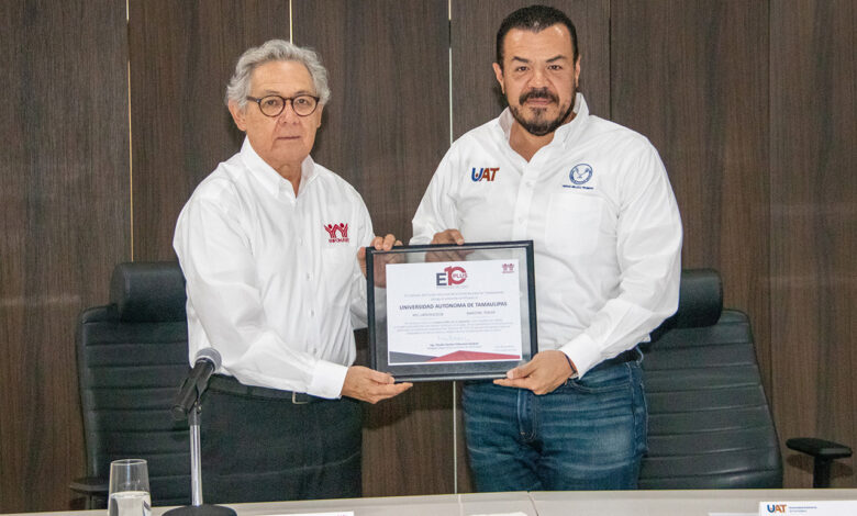 Recibe la UAT reconocimiento “Empresa de Diez Plus” del INFONAVIT por cumplir en tiempo y forma con sus obligaciones fiscales en materia de vivienda