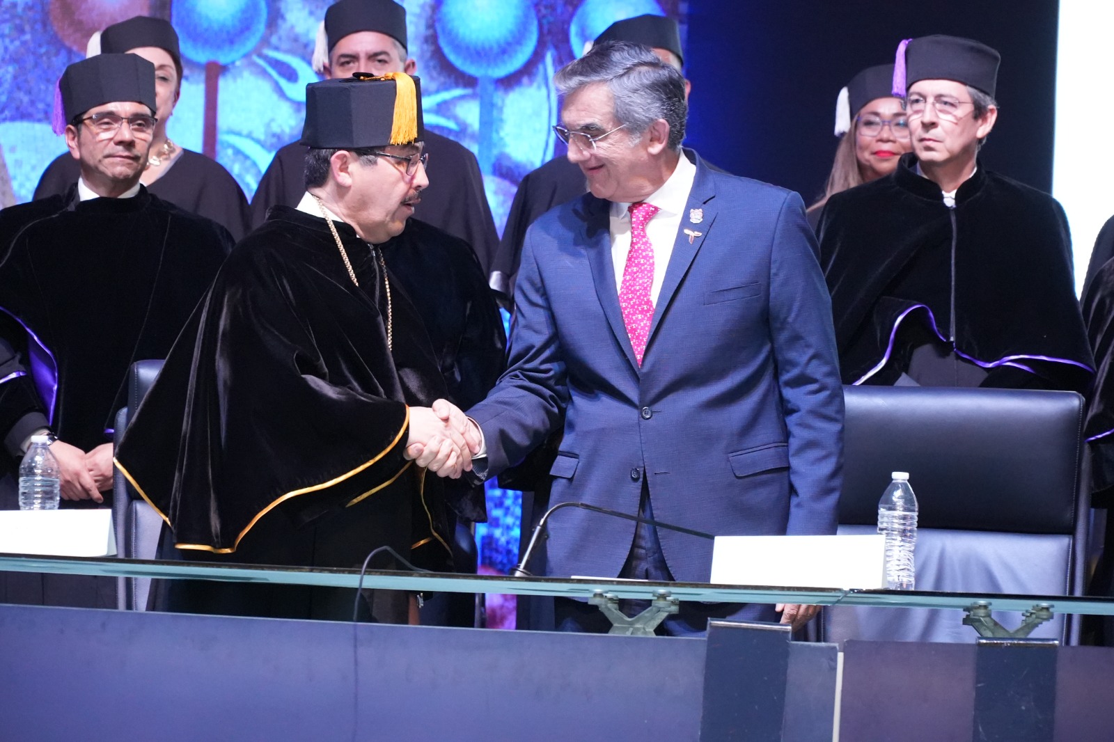 Dámaso Anaya rinde juramento como rector - Daisy Herrera